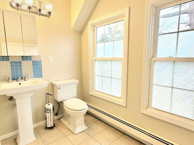 970 Crescent St, Brockton, MA 02302