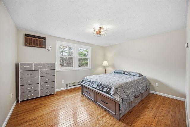 970 Crescent St, Brockton, MA 02302