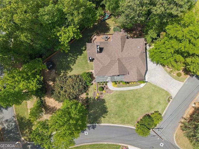 3350 Rennes Drive NE, Brookhaven, GA 30319