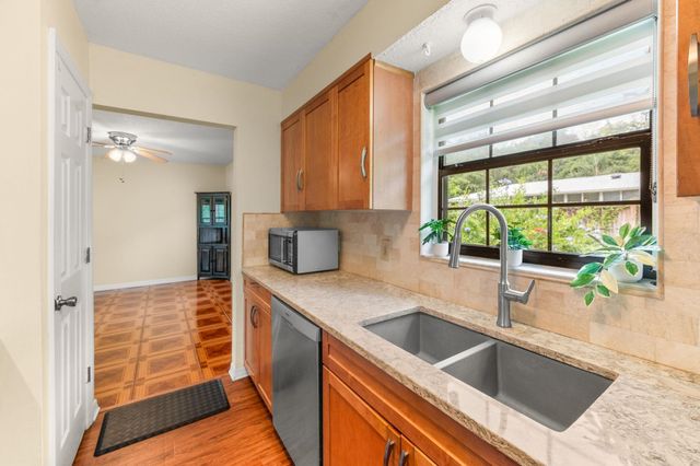 144 Wisteria Road, St Augustine, FL 32086