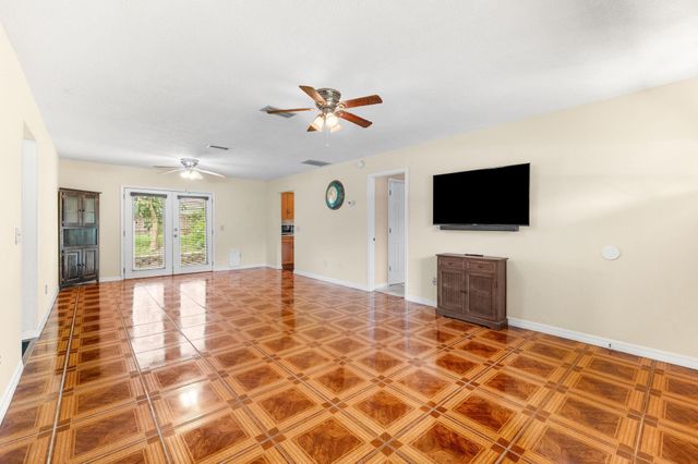 144 Wisteria Road, St Augustine, FL 32086