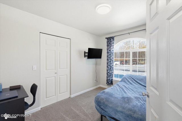 1785 E RAVEN Circle, Wasilla, AK 99654