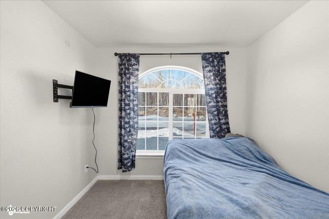 1785 E RAVEN Circle, Wasilla, AK 99654