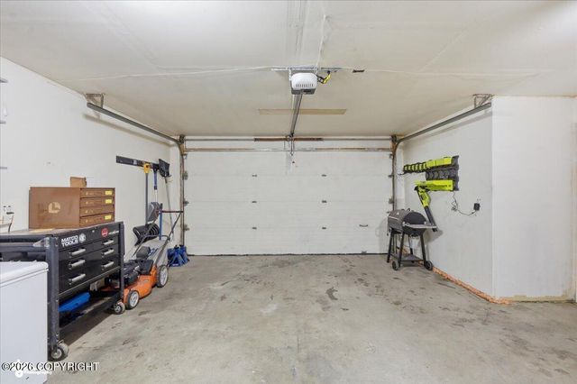 1785 E RAVEN Circle, Wasilla, AK 99654