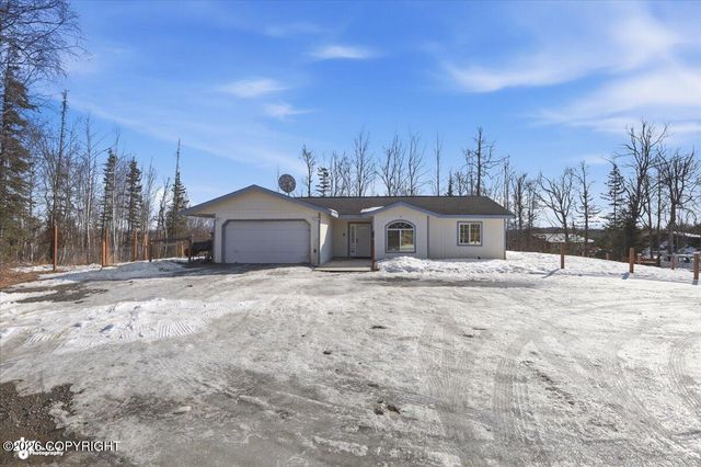 1785 E RAVEN Circle, Wasilla, AK 99654