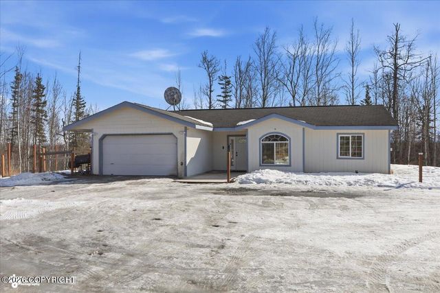 1785 E RAVEN Circle, Wasilla, AK 99654