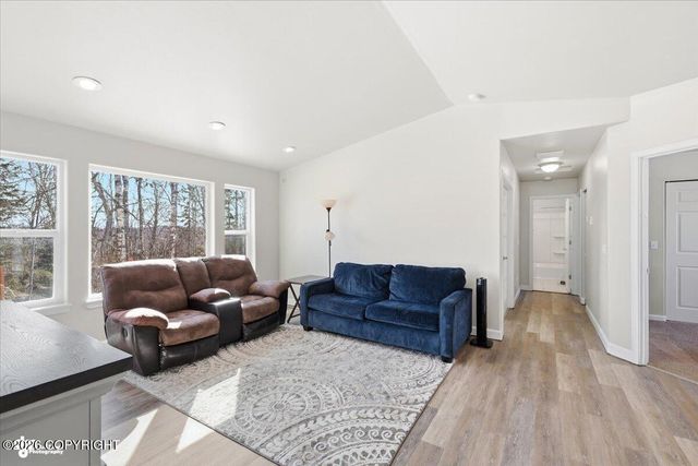 1785 E RAVEN Circle, Wasilla, AK 99654