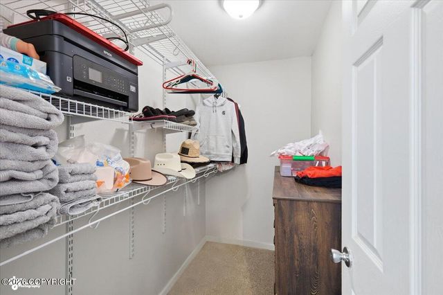 1785 E RAVEN Circle, Wasilla, AK 99654