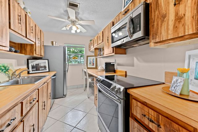 14519 CANALVIEW Drive C, Delray Beach, FL 33484