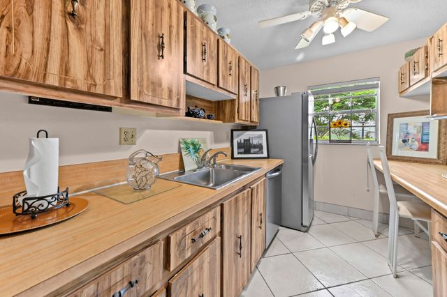 14519 CANALVIEW Drive C, Delray Beach, FL 33484