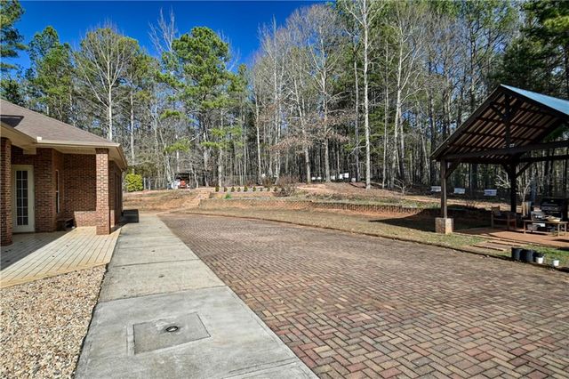 412 Trilium Trail, Pendergrass, GA 30567