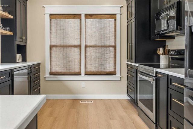 2522 S Grant Avenue, Springfield, MO 65807