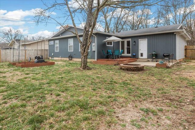 2522 S Grant Avenue, Springfield, MO 65807