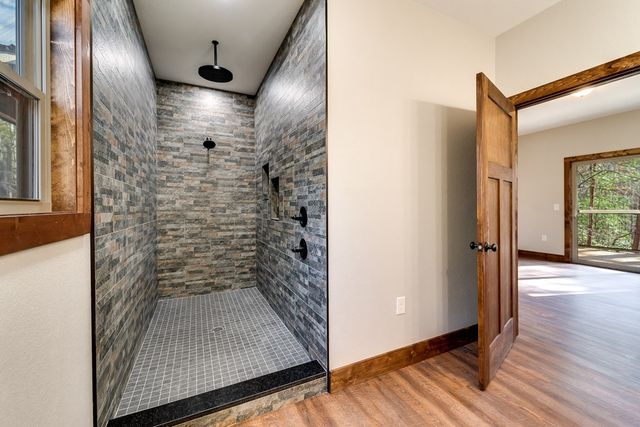 397 Kennelly Loop, Murphy, NC 28906