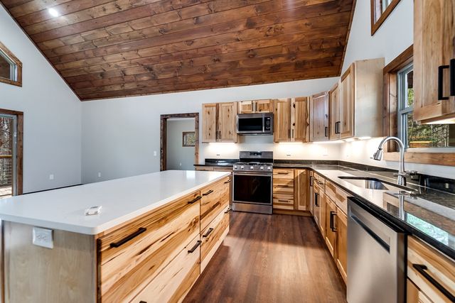 397 Kennelly Loop, Murphy, NC 28906