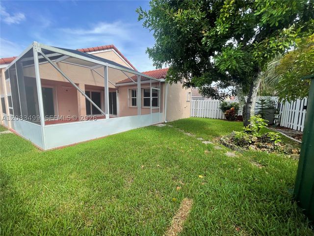 816 Sand Creek Cir, Weston, FL 33327