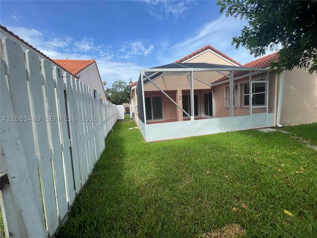 816 Sand Creek Cir, Weston, FL 33327