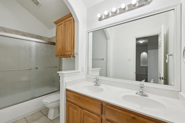 1025 Horne DR, Cedar Park, TX 78613
