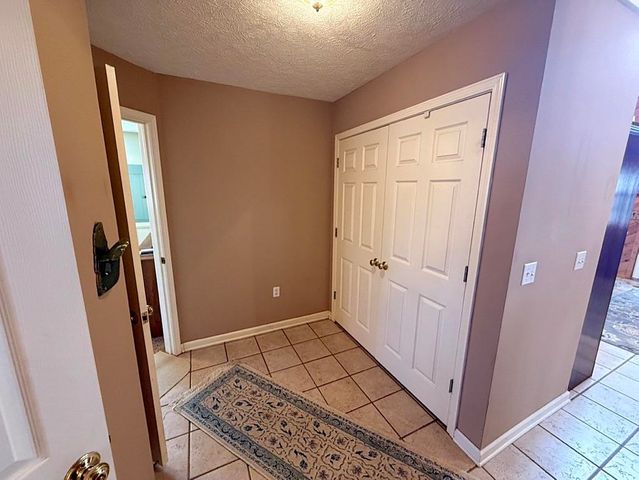 95 COTTONWOOD CV, Counce, TN 38372