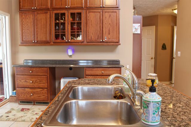 95 COTTONWOOD CV, Counce, TN 38372