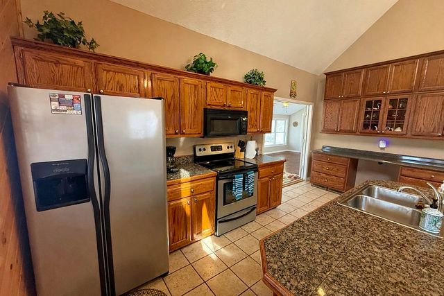 95 COTTONWOOD CV, Counce, TN 38372