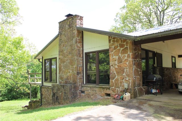 617 Hilltop Circle, Kansas, OK 74347