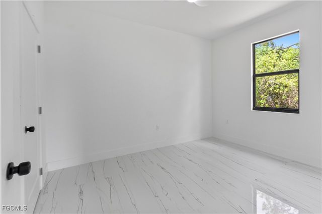 6010 Acorn CIR, Labelle, FL 33935