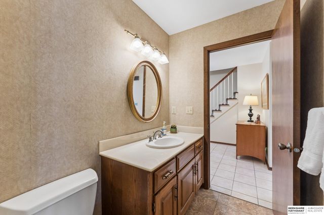 6432 Sorensen Lane, Omaha, NE 68122