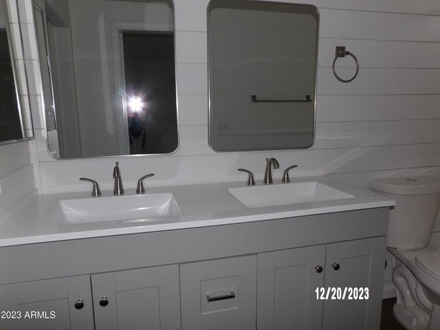 2043 S Thunderbird Drive, Apache Junction, AZ 85120