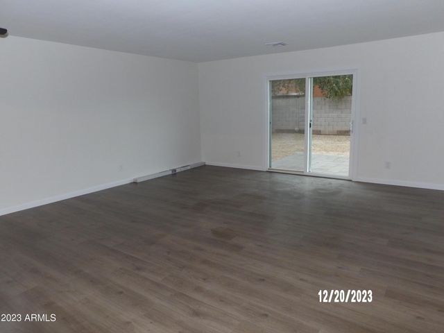 2043 S Thunderbird Drive, Apache Junction, AZ 85120