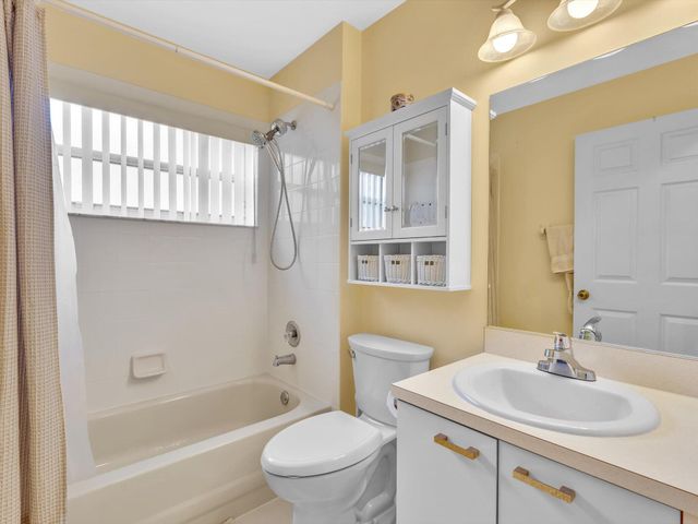 110 SAUSALITO Drive, Boynton Beach, FL 33436