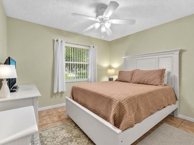 110 SAUSALITO Drive, Boynton Beach, FL 33436