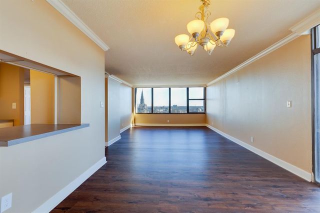 450 W 7th Street 1403, Tulsa, OK 74119