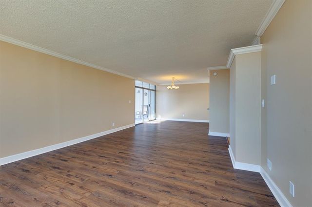 450 W 7th Street 1403, Tulsa, OK 74119