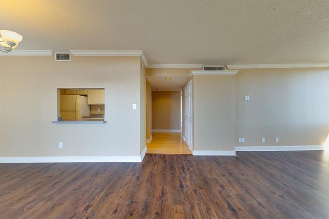 450 W 7th Street 1403, Tulsa, OK 74119