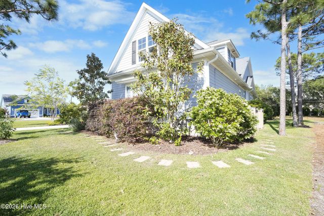 2690 Morningdale Drive, Southport, NC 28461