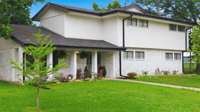 3008 Choctaw Road, Commerce, TX 75428