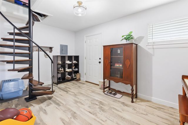 3008 Choctaw Road, Commerce, TX 75428