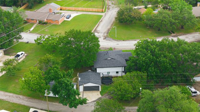 3008 Choctaw Road, Commerce, TX 75428