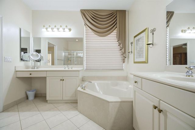 6018 NW 56th Circle NW, Coral Springs, FL 33067
