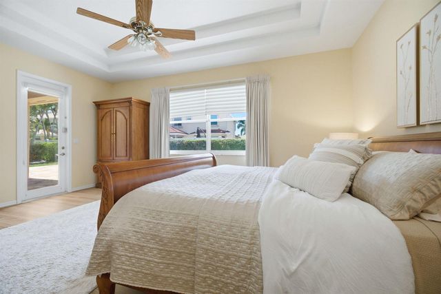 6018 NW 56th Circle NW, Coral Springs, FL 33067