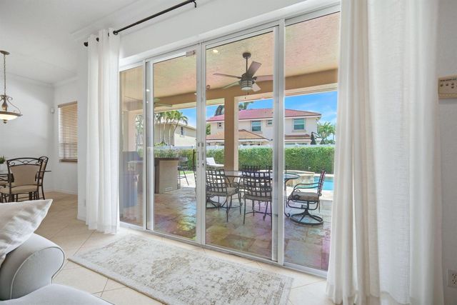 6018 NW 56th Circle NW, Coral Springs, FL 33067