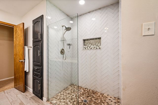 1608 Delta Drive, Arlington, TX 76012