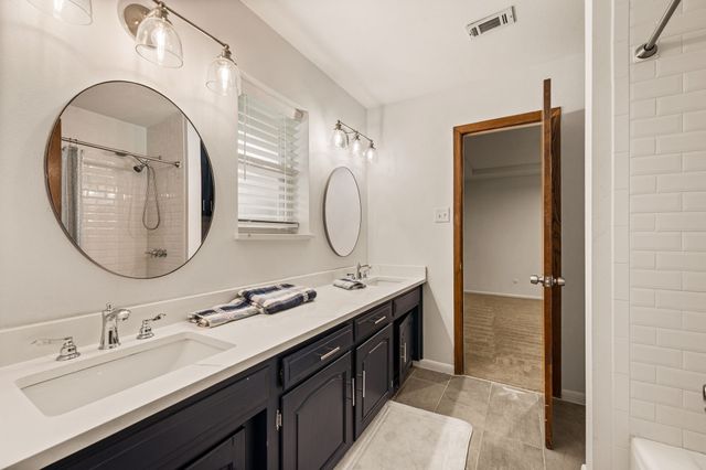 1608 Delta Drive, Arlington, TX 76012