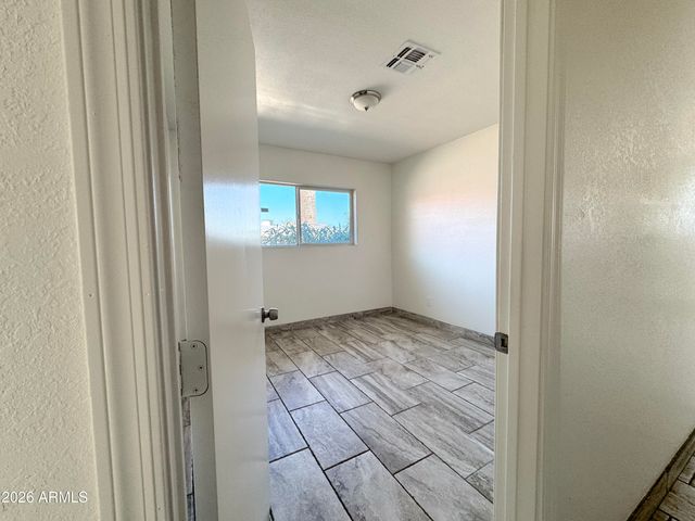 2739 W RANCHO Drive, Phoenix, AZ 85017