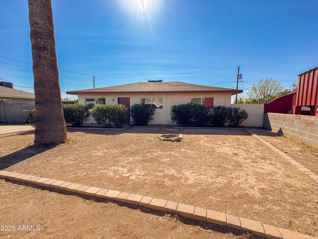 2739 W RANCHO Drive, Phoenix, AZ 85017