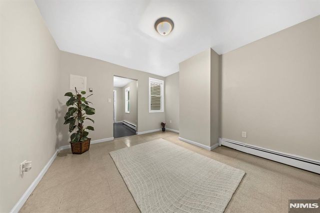 2275 John F Kennedy Boulevard 2, Jersey City, NJ 07304