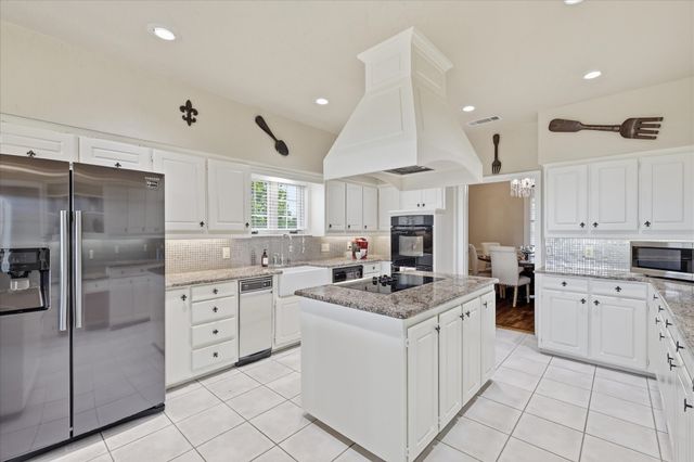 6955 Hawk Road, Flower Mound, TX 75022