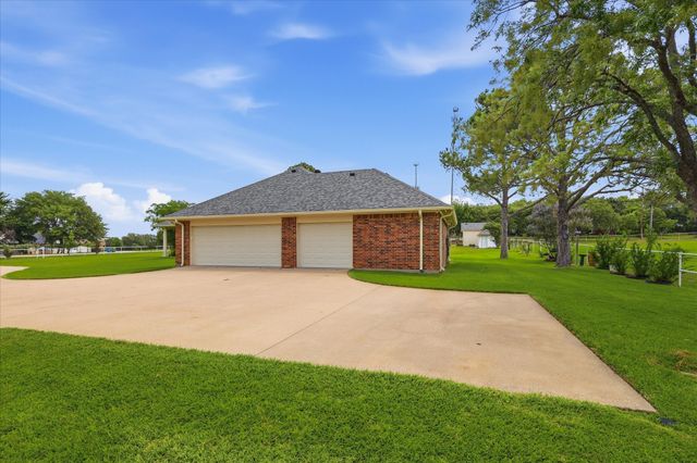 6955 Hawk Road, Flower Mound, TX 75022