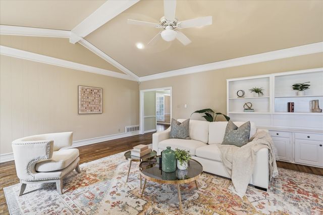 6955 Hawk Road, Flower Mound, TX 75022